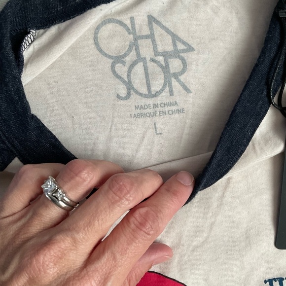 NEW Chaser Vintage White Navy Raglan Sleeve Tulum Mexico Crewneck Graphic Tee L - Picture 4 of 5